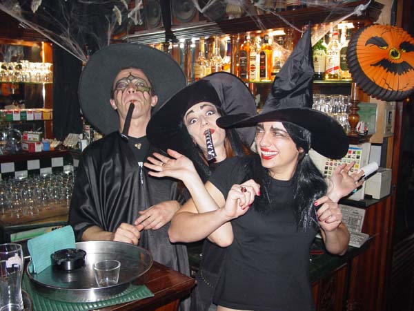 Godot - Halloween 2004 024