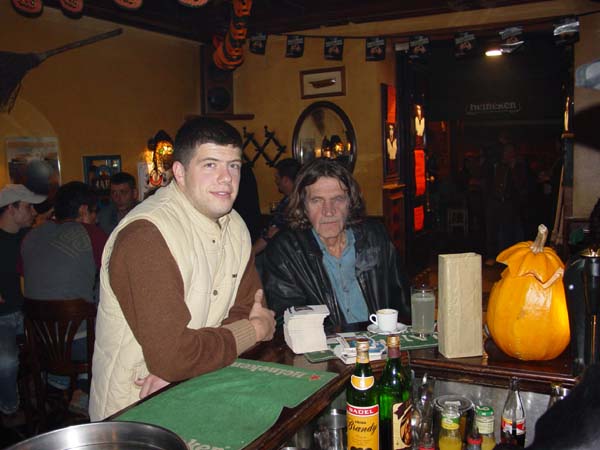 Godot - Halloween 2004 027