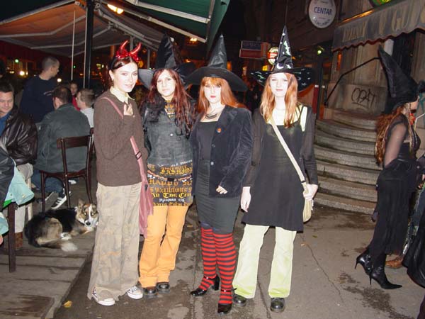 Godot - Halloween 2004 079